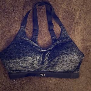 Black/gray VSX sport bra